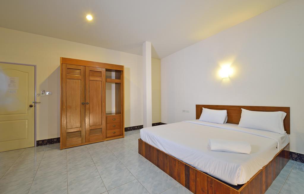 Krabi Grand Place Hotel Экстерьер фото